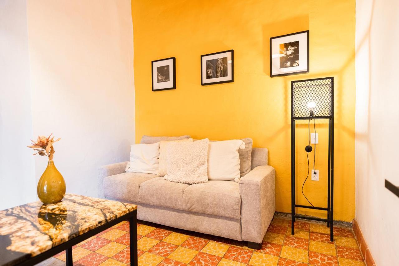 Casa I. Madero Hotel Tapalpa Ngoại thất bức ảnh